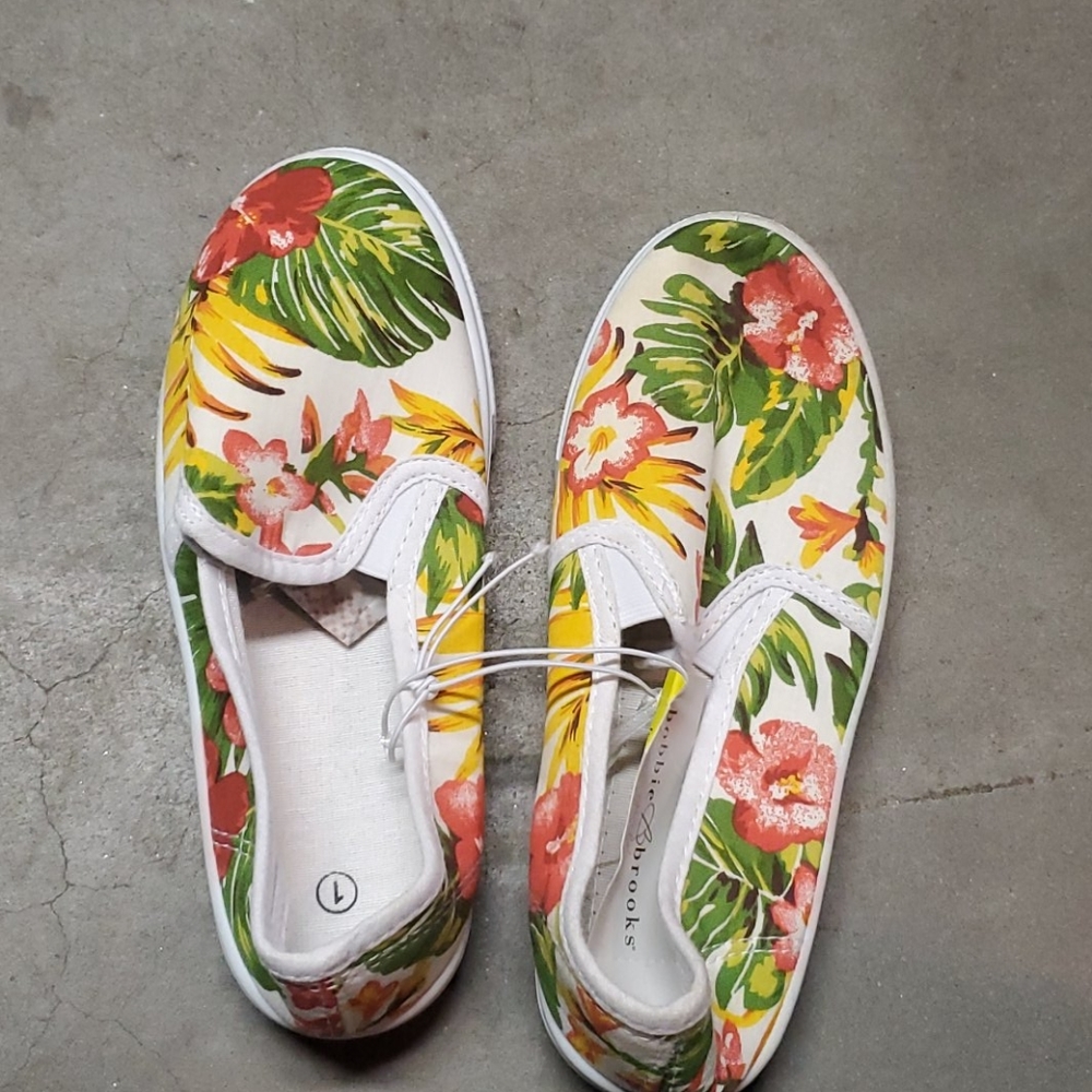 Girls slip ons